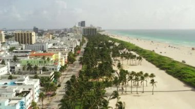 Miami Plajı Temmuz 2020 'de turizme kapatıldı.