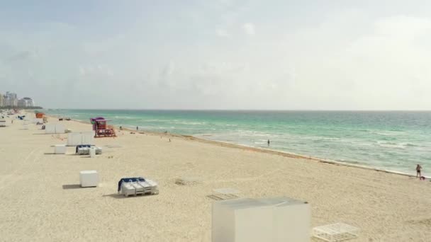 Кадри Пляжі Маямі Знову Відкрили Coronavirus Covid Pandemic — стокове відео