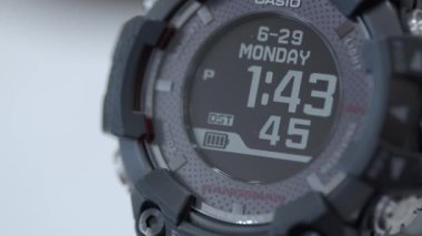 Fort Lauderdale, FL, ABD - 6 Ağustos 2020: G-Shock Rangeman güneş saati GPRB1000
