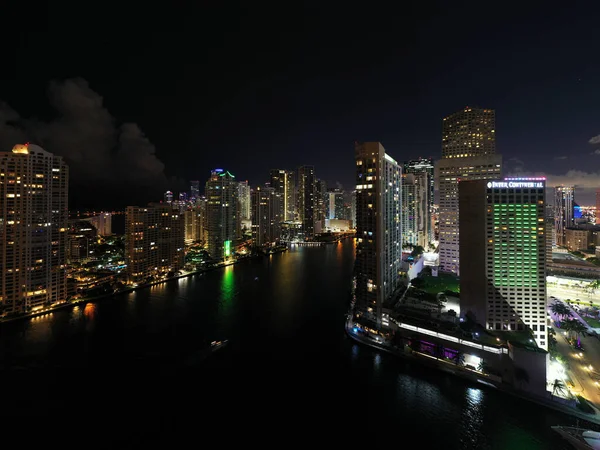 Luchtfoto Drone Mond Naar Miami River Usa — Stockfoto