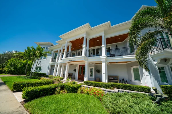 Photo Luxury Residential Homes Historic Old Northeast Petersburg Florida Usa — Stock Photo, Image