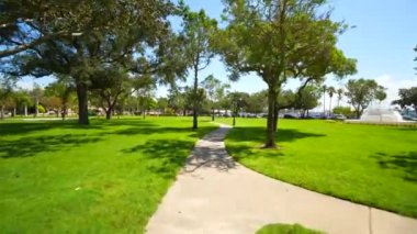 St. Petersburg FL South Straub Parkı 4k