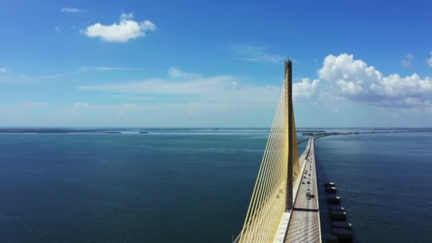Inspeção Vídeo Aéreo Ponte Sunshine Skyway São Petersburgo Florida Eua — Vídeo de Stock