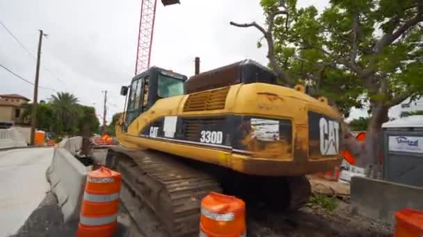 Wiederaufbau Der Seawall Mit Bagger Und Kran Fort Lauderdale — Stockvideo