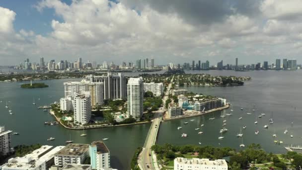 Letecké Stoupající Video Miami Beach Benátské Ostrovy — Stock video