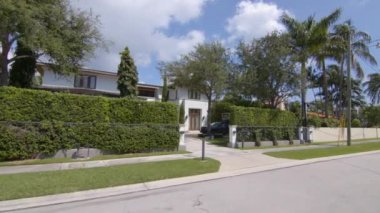 Lüks malikane Miami Plajı 6k ağır çekim video