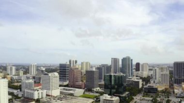 Fort Lauderdale FL 'deki hava video bankası binaları.