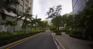 Fort Lauderdale, FL, ABD - 4 Ekim 2020: New River Drive Fort Lauderdale Florida C4k motion video