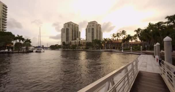 Walking Docks New River Fort Lauderdale C4K — Stock Video