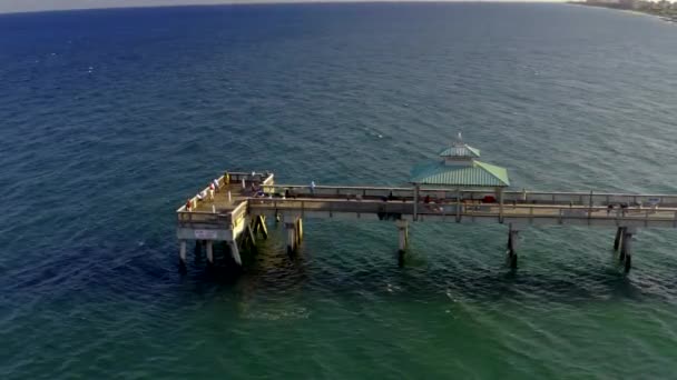 Deerfield Fishing Pier Luchtfoto Drone Video Dci — Stockvideo