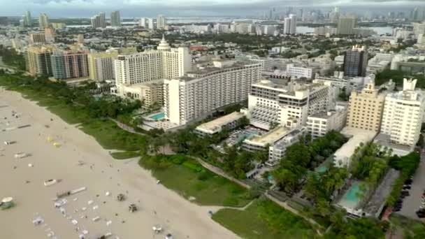 Miami Beach 60P Filmación Hoteles Condominios Arena — Vídeo de stock