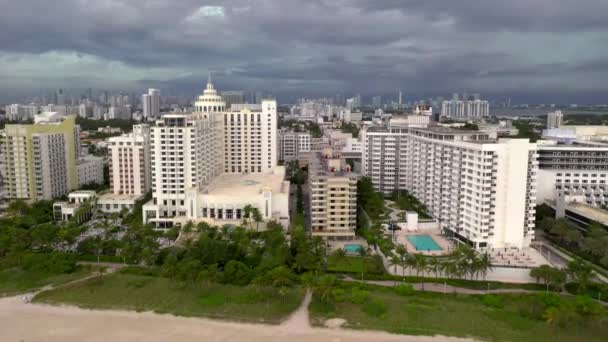 Luchtfoto Onthullen Hotels Miami Beach — Stockvideo