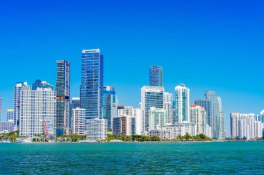 Brickell Miami 'nin kartpostal baskıları için kullandığı rıhtım sahnesi