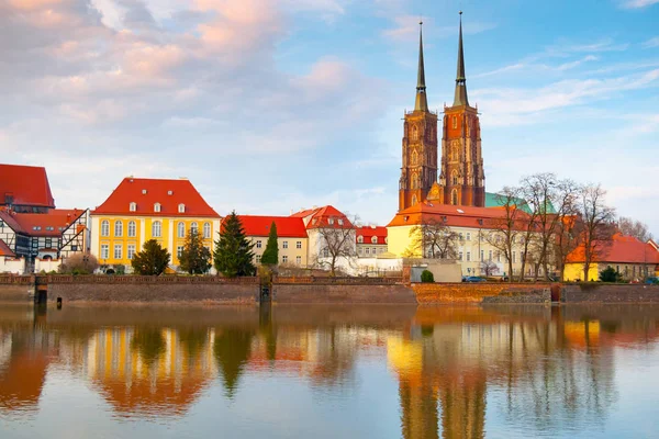 Odera Folyó John Baptist Székesegyház Napnyugtakor Wrocław Alsó Szilézia Lengyelország — Stock Fotó