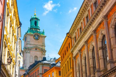 Dikey görünüm Storkyrkan Kulesi'ne Storkyrkobrinken, Stokholm, İsveç, Avrupa'dan