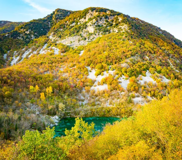 Verhoogde Weergave Van Cornino Lake Natuurlijke Reserveren Het Najaar Forgaria — Stockfoto