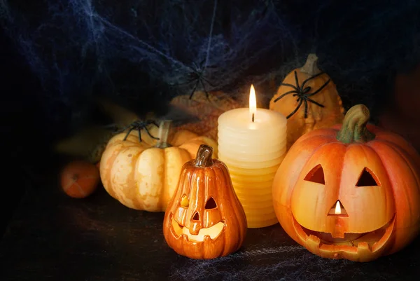 Decorazione Zucca Halloween Con Candela Ragni — Foto Stock