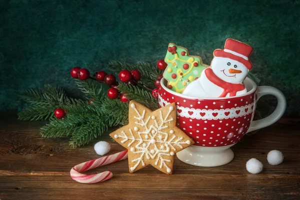 Las Galletas Navidad Taza Roja Decoración Año Nuevo —  Fotos de Stock