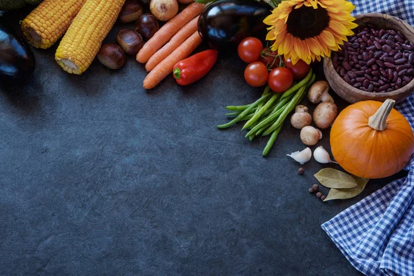 Erntedank Herbst Lebensmittel Hintergrund — Stockfoto