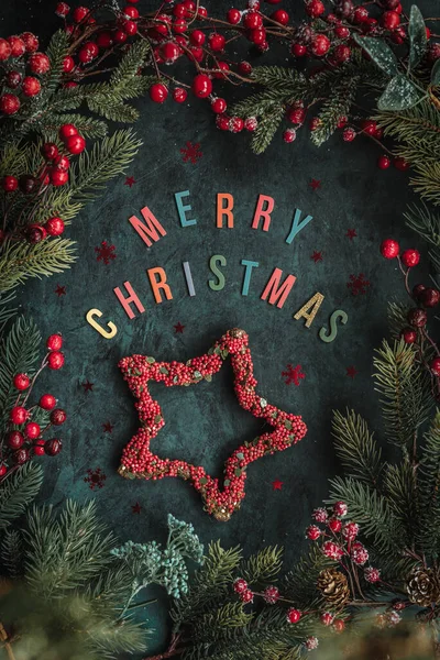 クリスマスの装飾とメリークリスマスグリーティングカード — ストック写真
