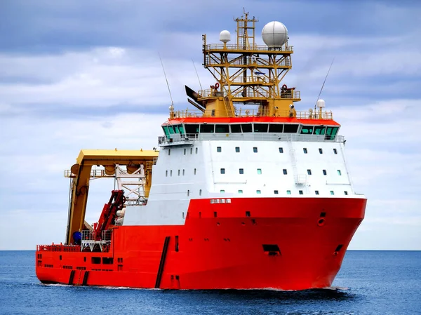 Multi Purpose Offshore Diving Support Vessel Underway Sea Offshore Installation — Stock Photo, Image