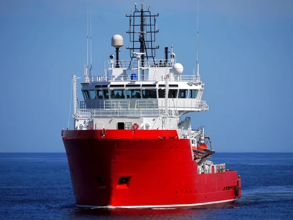 Offshore Készenléti Hajó Készenléti Feladataik Ellátása Során Part Menti Létesítmény Jogdíjmentes Stock Fotók