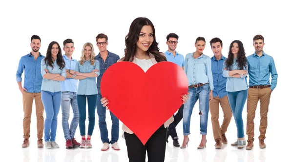 Equipo Casual Joven Celebrando Día San Valentín Con Líder Mujer — Foto de Stock