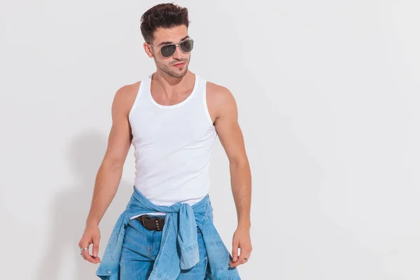 Portrait Unshaved Man Wearing Tank Top Looking Side While Standing — Stock Photo, Image
