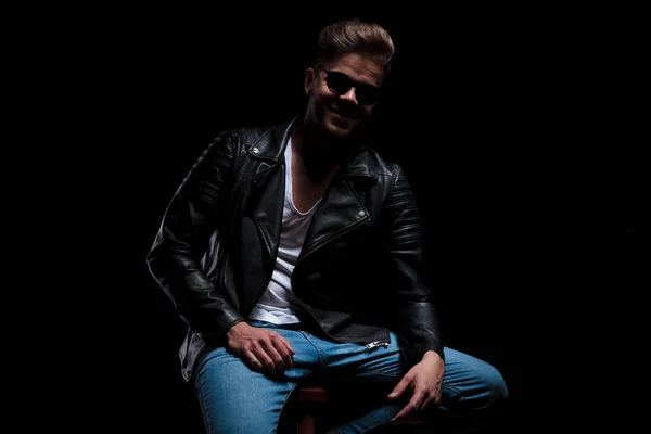 Portrait Seated Casual Man Wearing Leather Jacket Sunglasses Smiling Black — Stock Photo, Image