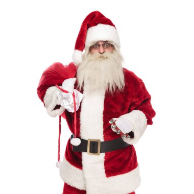 Eski saint nick onun çağrışım beyaz arka plan üzerinde dururken portresi