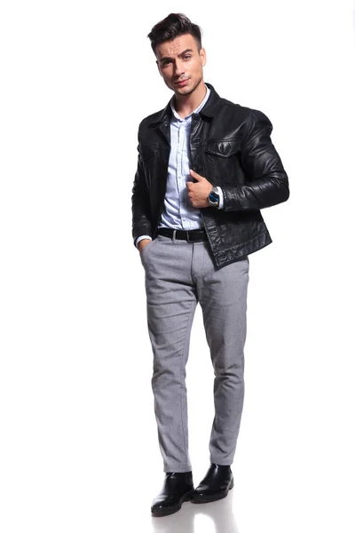 Relaxed Businessman Wearing Leather Jacket Standing Hand Pocket White Background — Stock Photo, Image