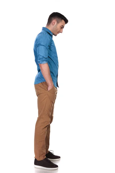 Relaxed Casual Man Waits Line Looks Something While Standing White — Stock Photo, Image