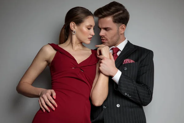 Embraced Elegant Couple Ready Kiss Grey Background — Stock Photo, Image
