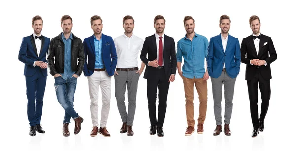 Samma positiva ung man poserar i olika outfits — Stockfoto