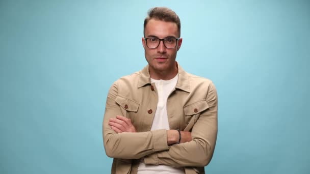 Attractive Casual Man Looking His Arms Crossed Smiling Camera Pointing — Stock Video