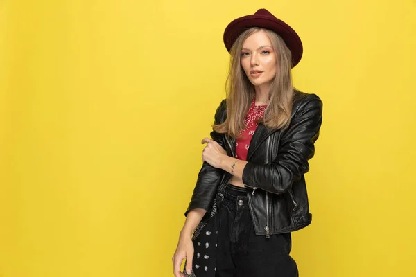 Confident Fashion Model Posing Smiling Standing Yellow Studio Background — Stock Photo, Image