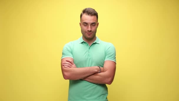 Young Casual Man Posing His Arms Crossed Smiling Wide Sticking — Stock Video