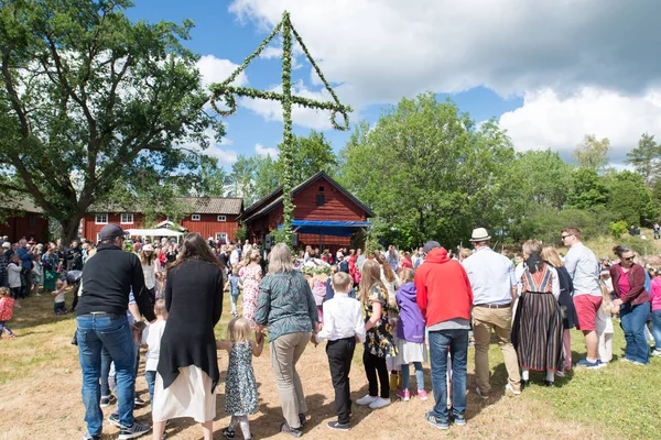 Фольклорний ансамбль Швеції — стокове фото