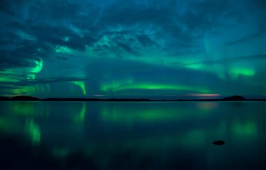 Güzel kuzey ışıkları