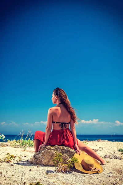 Mujer Playa Isla Tropical Paraíso Viajes Vacaciones — Foto de Stock