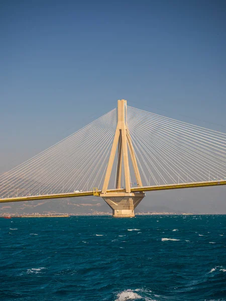 Rio Antirio Bridge Lub Charilaos Most Jeden Najdłużej Kabel Przebywał — Zdjęcie stockowe