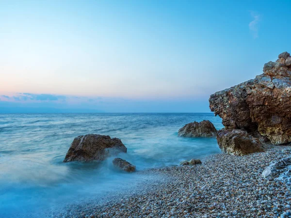 Piso Livadi Beach Görögország Paros Szigeten Napkeltekor — Stock Fotó