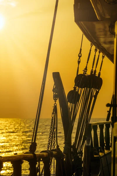 Sunset Sailboat Deck While Cruising Cyclades Greece — Stock Photo, Image