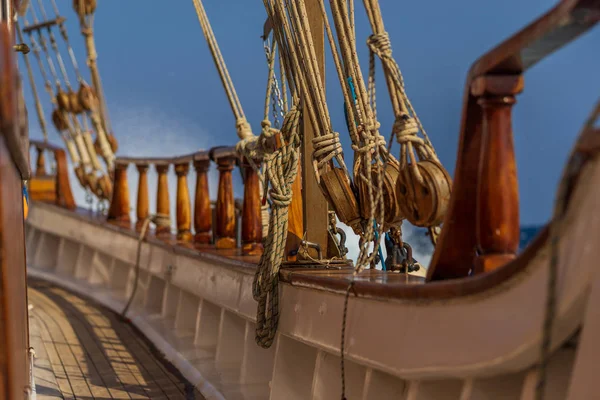 Old Ship Tackles Old Sailing Ship Vessel Background — Stock Photo, Image