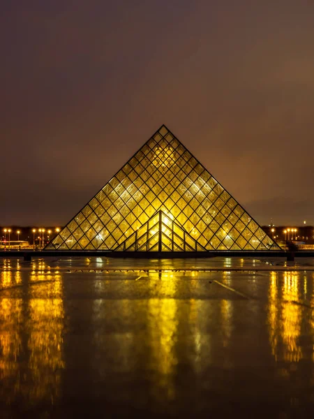 파리에서 프랑스 2018 루브르 박물관 세계의 대부분 Visite 박물관 — 스톡 사진