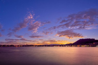 Zante kasaba Harbor, Zakinthos Yunanistan üzerinden günbatımı