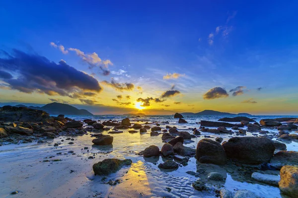 Beautiful Colours Clouds Sky Sunrise Rawai Beach Phuket Thailand — Stock Photo, Image