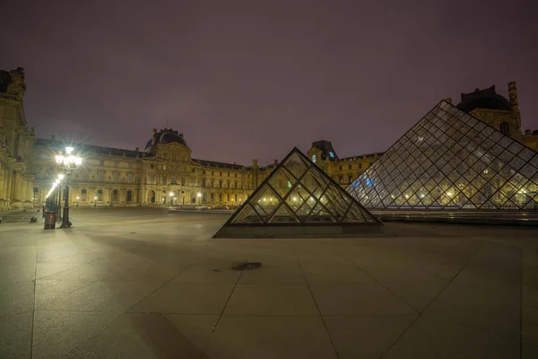 París Francia Diciembre 2018 Museo Del Louvre Noche París Francia —  Fotos de Stock