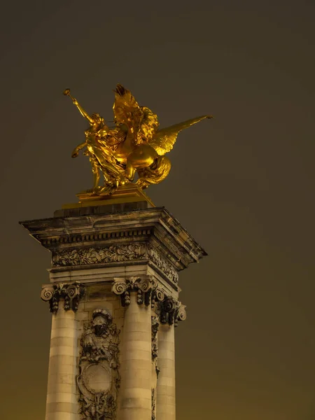 Міст Олександра Iii Парижі Франції — стокове фото