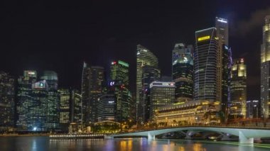 Jubilee Köprüsü şehir Singapur geceleri